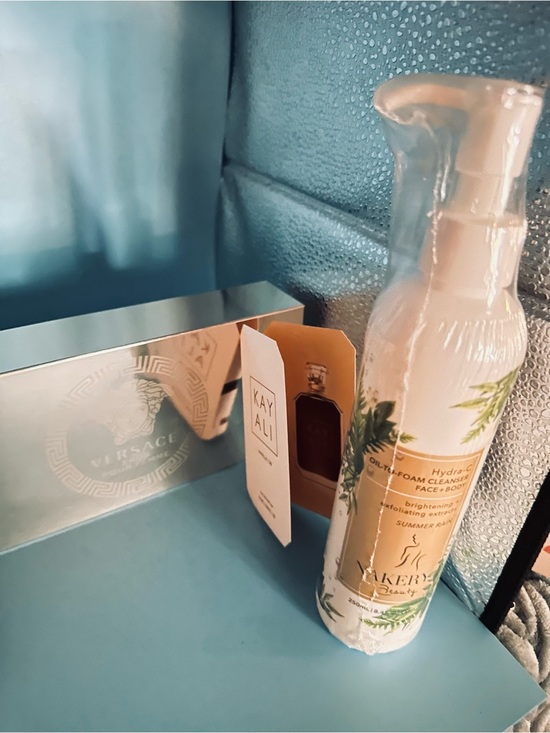Nakery Beauty Other - Nakery  Beauty Hydrating Oil-to-Foam Cleanser - White. Bundle see all pictures
